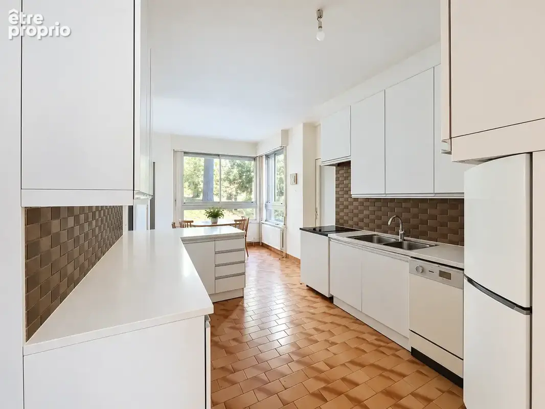 Appartement 4 pieces proche bourg - photo 6