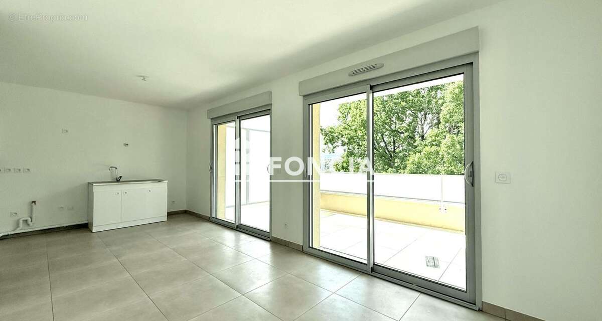 Appartement à L'ISLE-D'ABEAU
