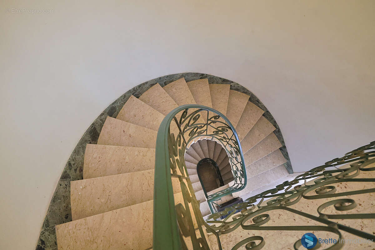 Toulon super faron maison t8 vue mer - photo 16