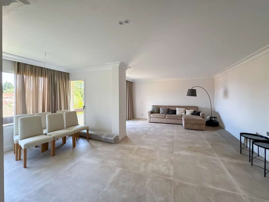 Maison à ROQUEBRUNE-CAP-MARTIN