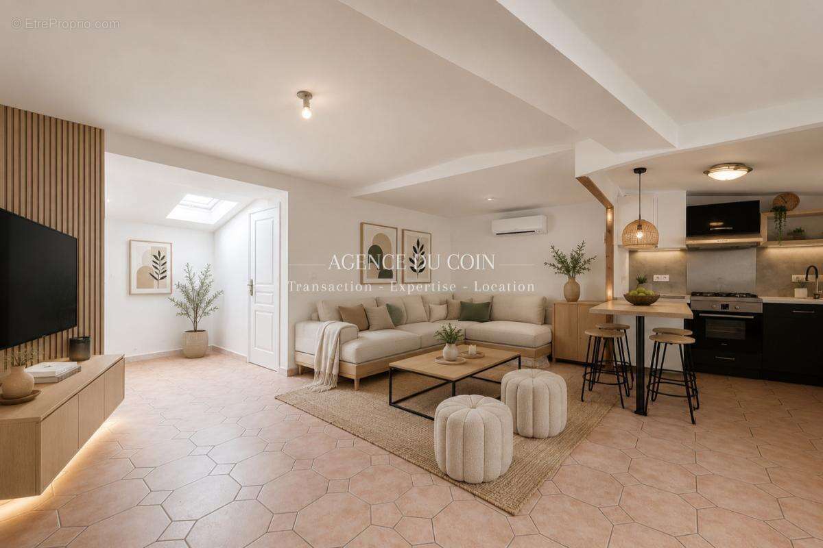Appartement à LE MUY