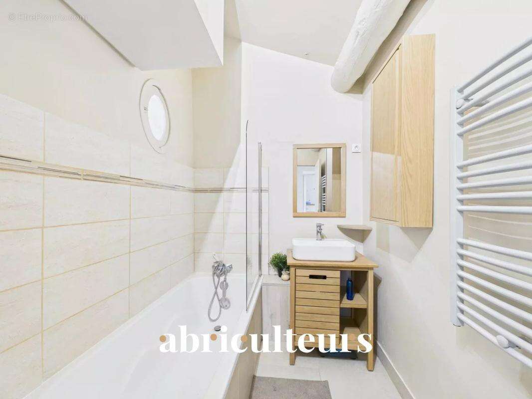 Appartement à PERTUIS