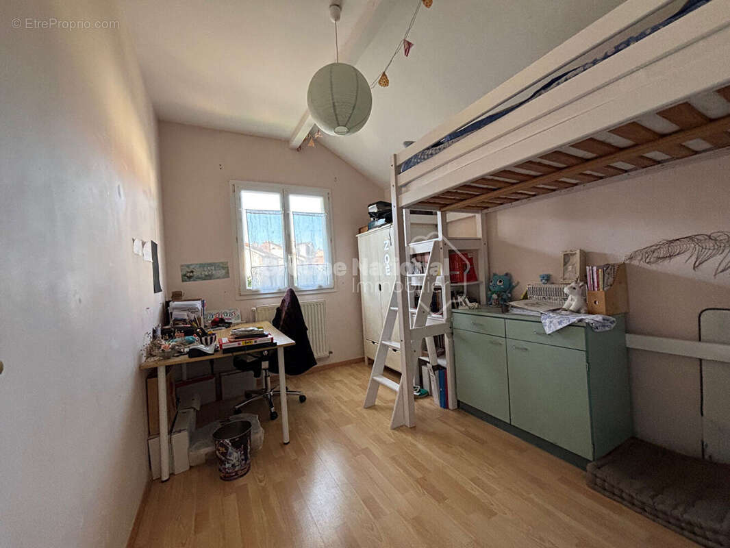 Versailles / Montreuil MAISON 6 pièce(s) 110 m2 avec jardin - photo 14