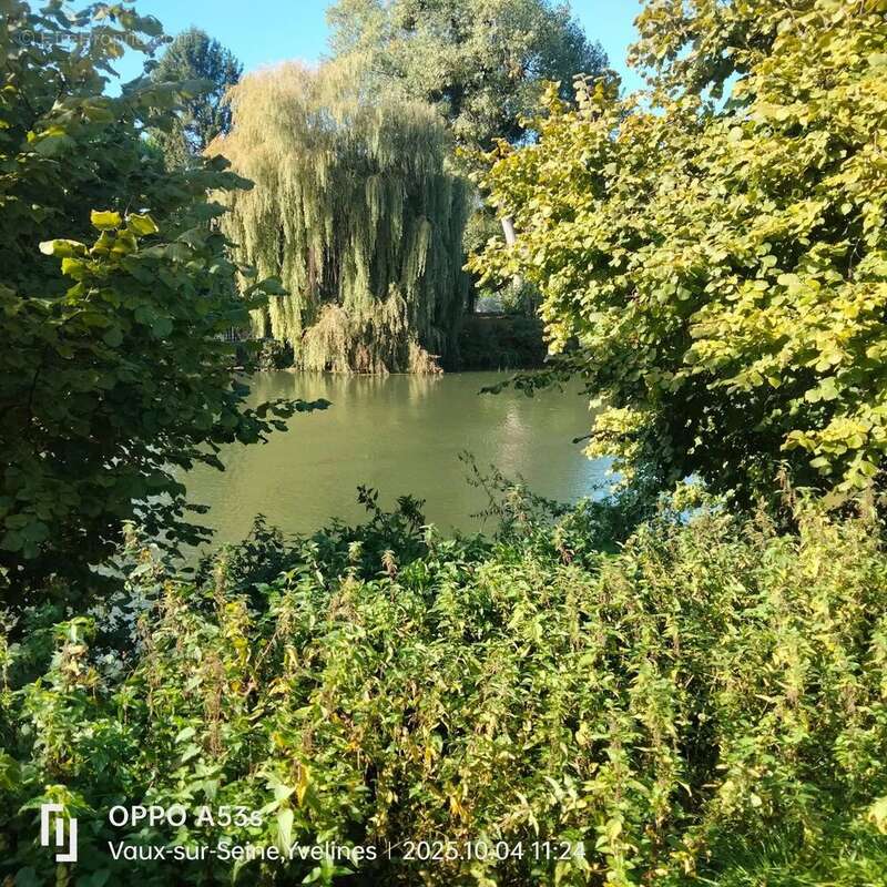 Appartement à VAUX-SUR-SEINE