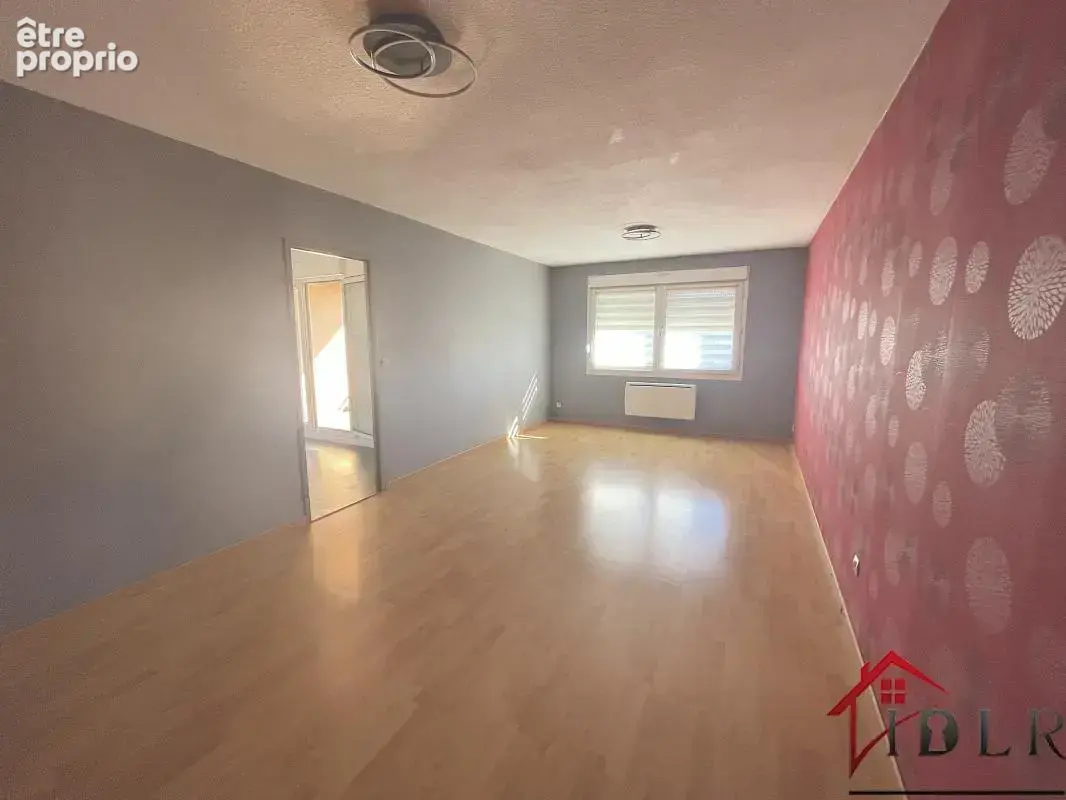 Appartement T4 avec terrasse couverte - photo 11
