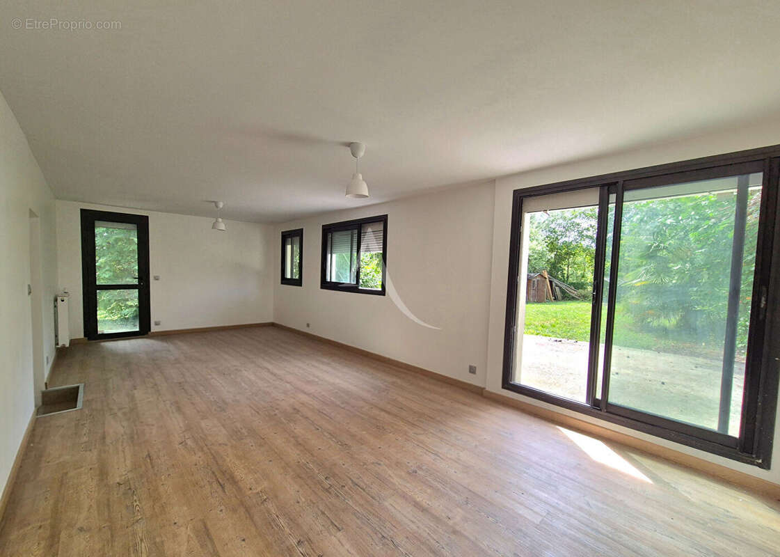 Maison à ROSNY-SOUS-BOIS