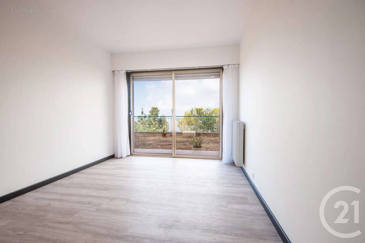 Appartement 81 m² à Nice  - photo 10