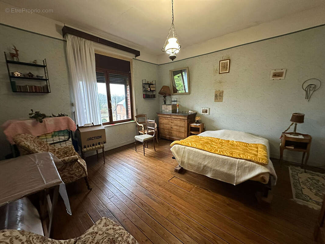 Maison à FLAVY-LE-MARTEL