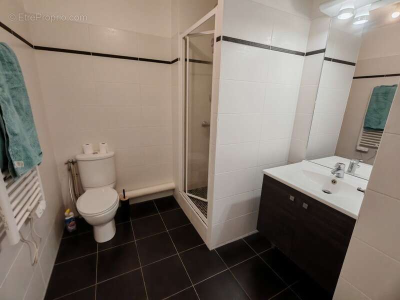 Appartement à LES PAVILLONS-SOUS-BOIS