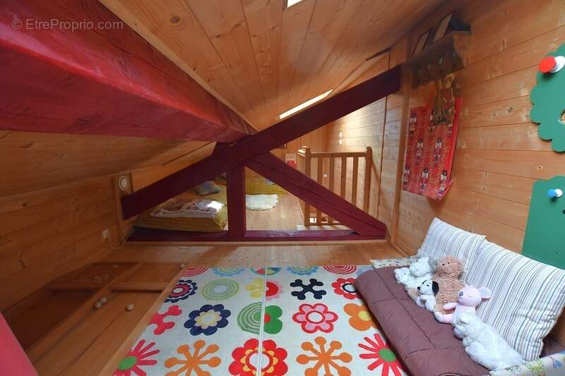 85 m² - maison de caractère - St Genest Malifaux - parc exceptionnel - photo 17