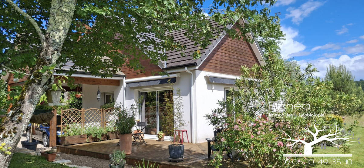 Maison à LASSEUBE