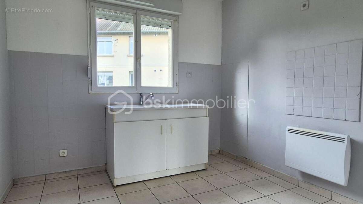 Maison à CHARMES