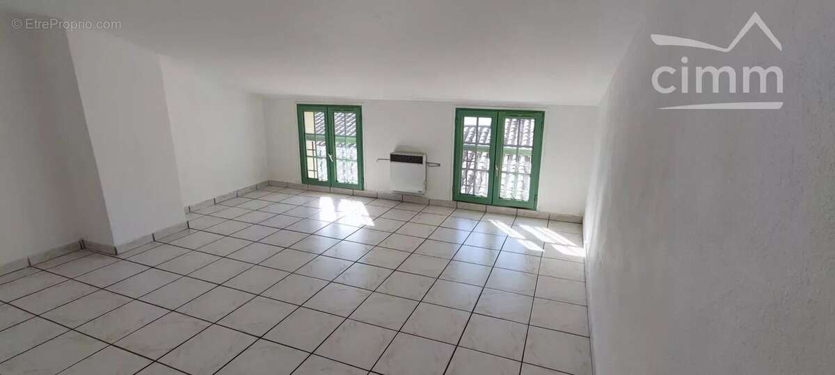 Appartement à CHABEUIL