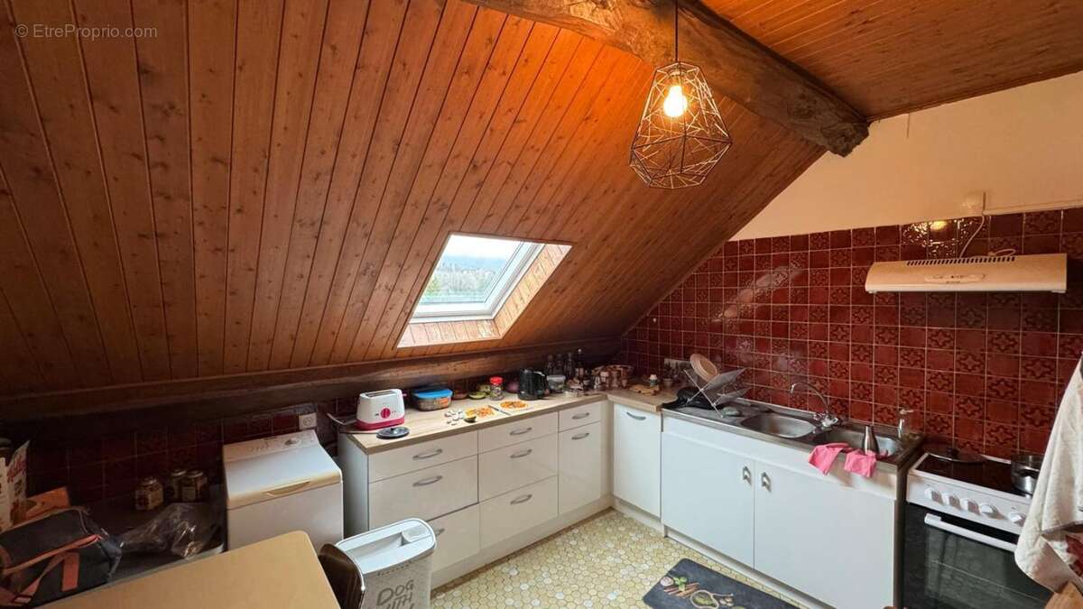 OPPORTUNITE RARE - Ensemble immobilier avec fort potentiel 12 pièce(s) 349 m2 - photo 15