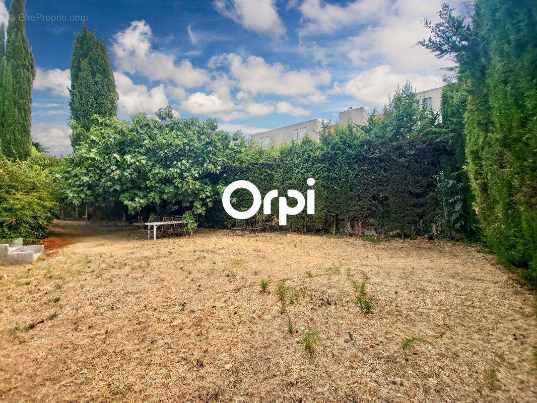 Maison à CARNOUX-EN-PROVENCE