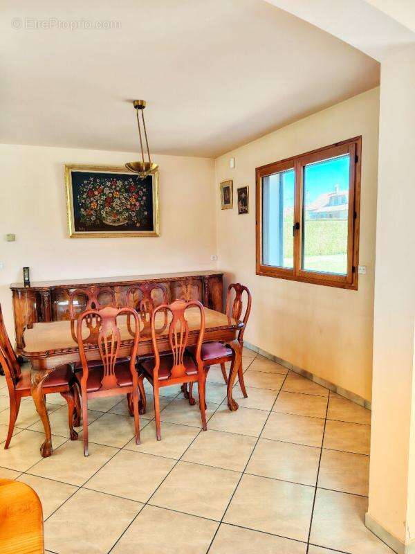 Maison à LES ABRETS