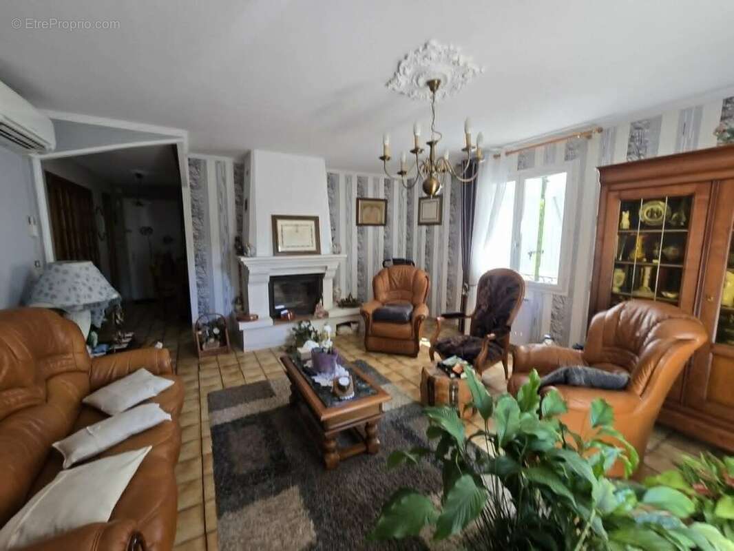 Maison à PAGNY-SUR-MOSELLE