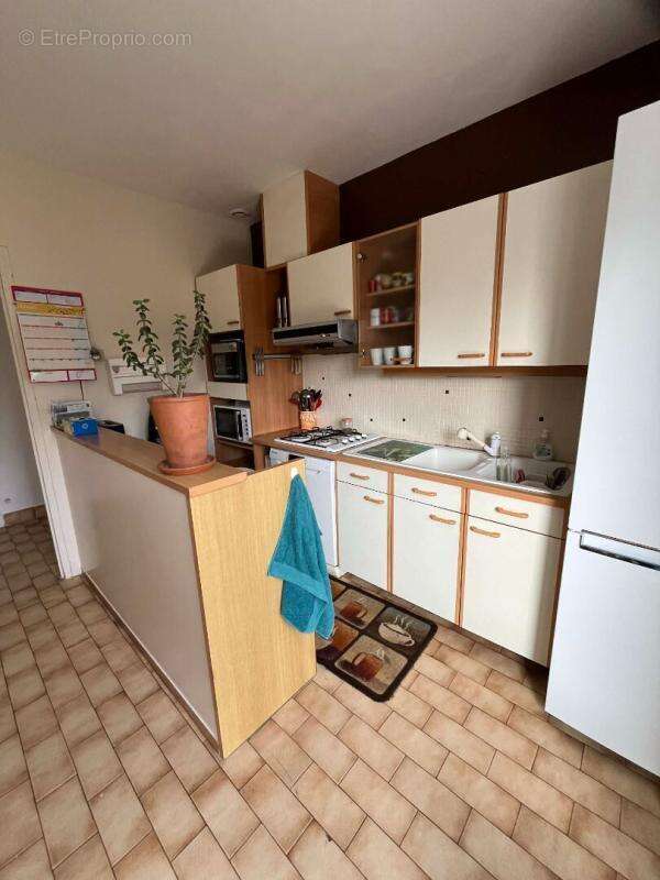 Maison à CHATEAU-L'EVEQUE