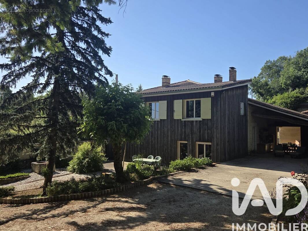 Photo 1 - Maison à MONTLIEU-LA-GARDE