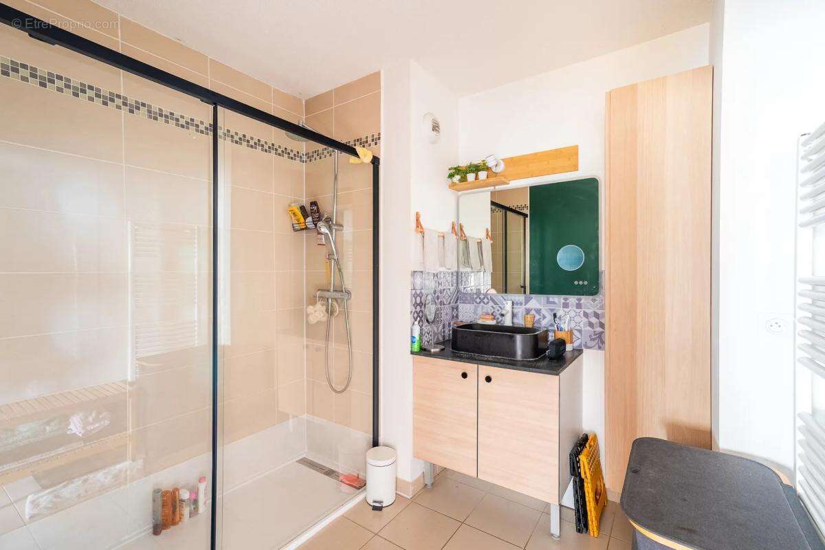 Appartement à VILLENAVE-D'ORNON