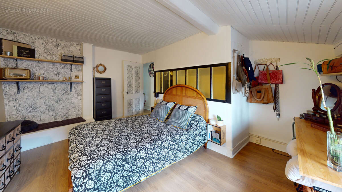 Maison à SAINT-JUST-SAINT-RAMBERT