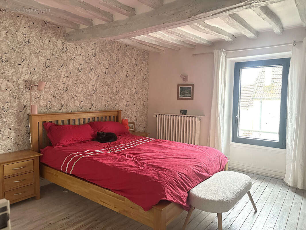 Maison à FOLLAINVILLE-DENNEMONT