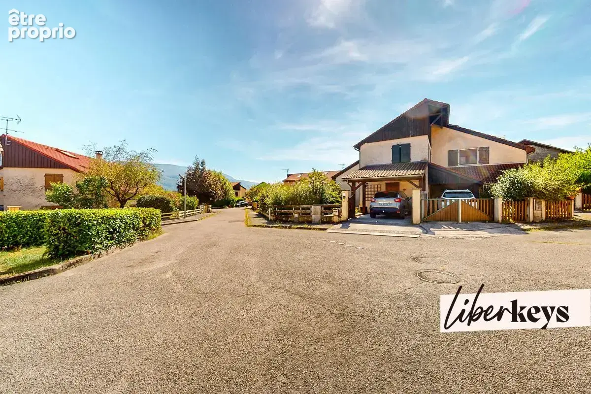 Maison centre Vinay - 4/5 chambres + terrain et garage - photo 2