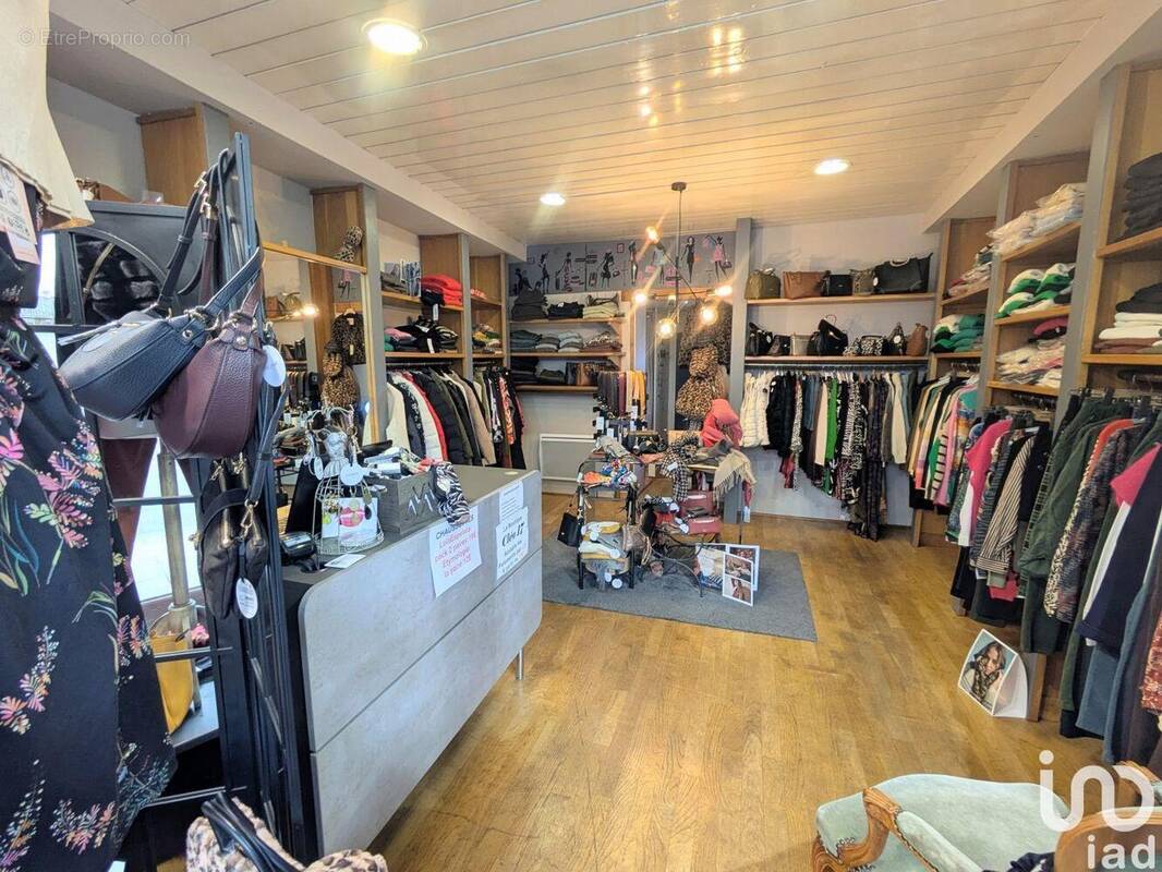 Photo 1 - Commerce à SAINT-GIRONS