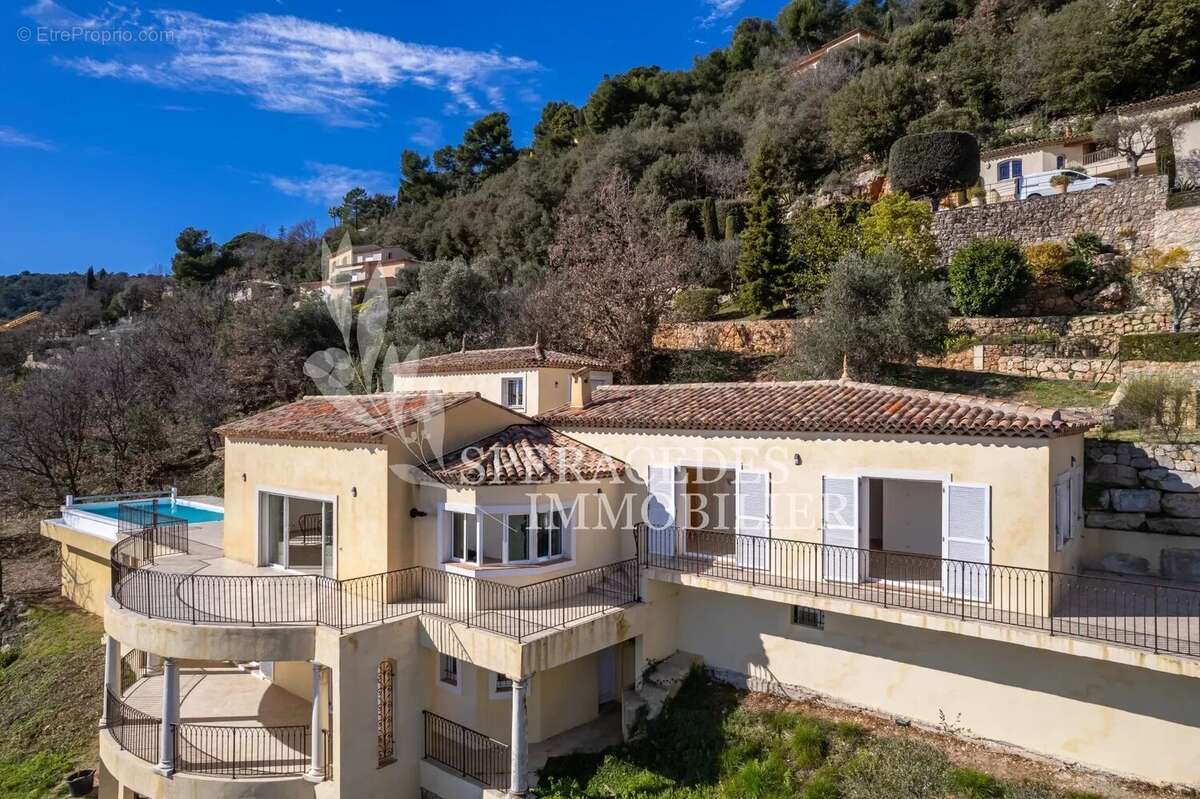 Maison à SPERACEDES