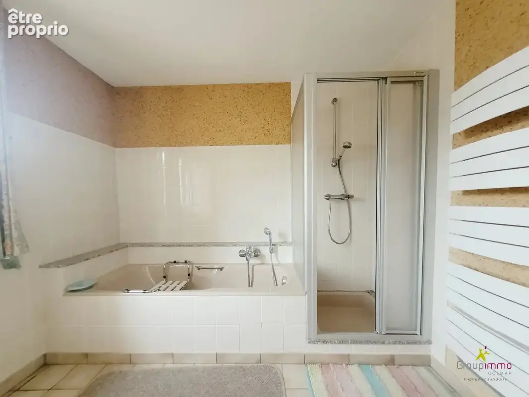 Maison 7 Pièces avec cour - photo 12