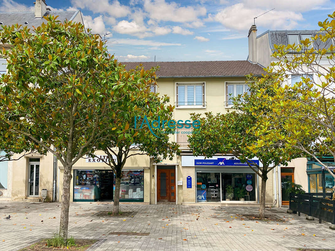 Appartement à LES MUREAUX