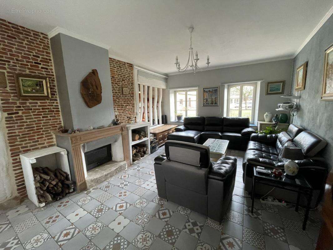 Maison à GRAINVILLE-LA-TEINTURIERE