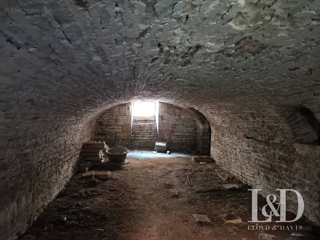 Maison à SAINT-SEINE-L'ABBAYE