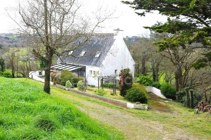 Maison à PONT-CROIX