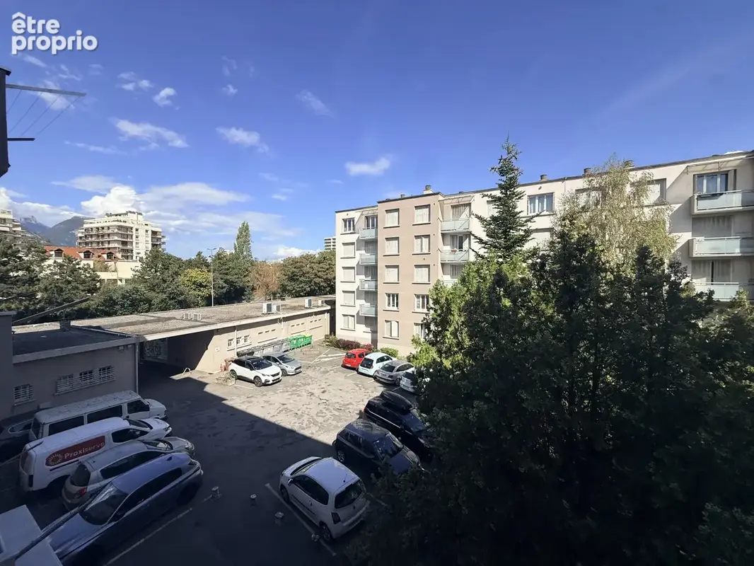 HIDRI IMMO PLUS vous propose en Exclusivité un appartement T4 - faibles charges et petit prix - Grenoble - photo 11
