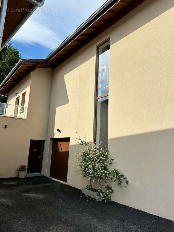 Maison à DOUVAINE