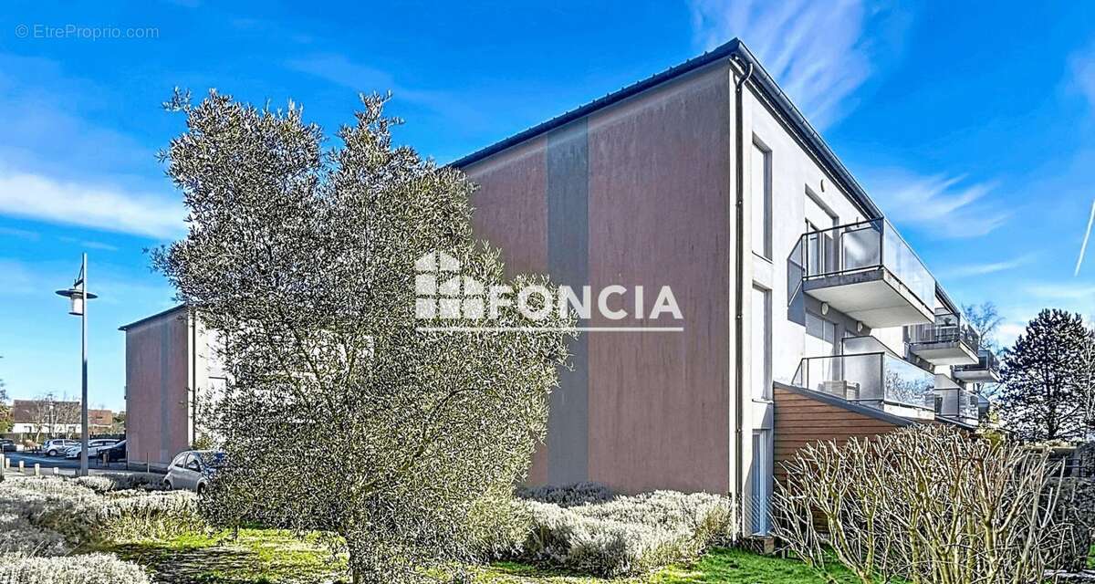 Appartement à COLOMBELLES