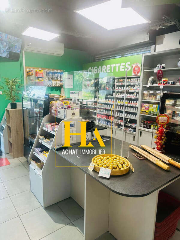 Commerce à BRAS-PANON