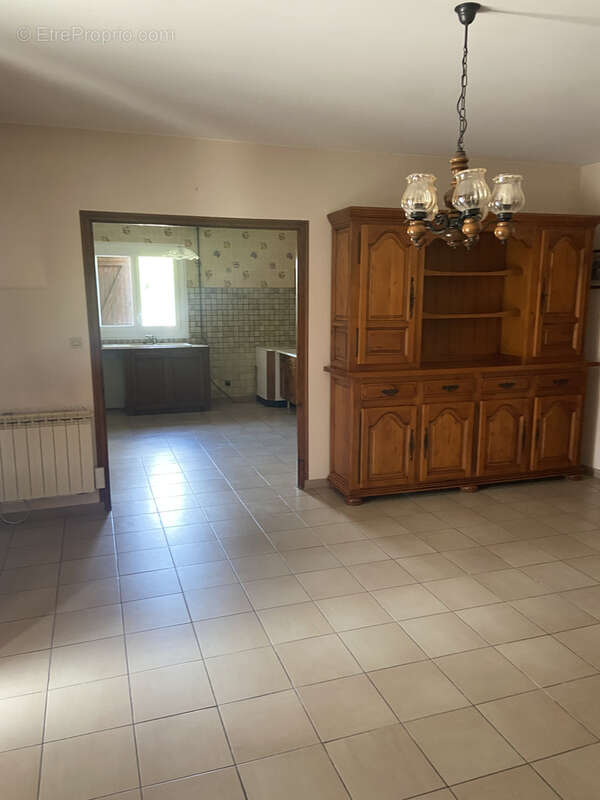 Entre La Réole et Langon - Maison de plain-pied de 90 M2 avec jardin - photo 8