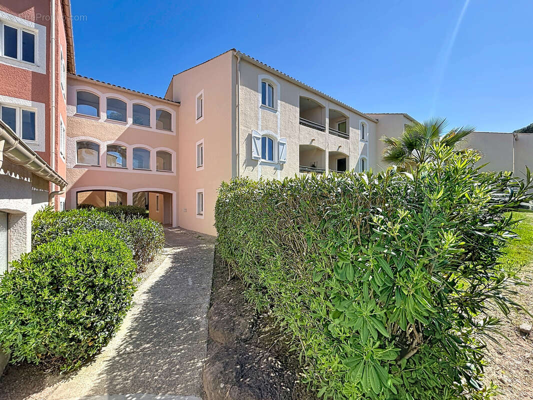 Appartement à SAINT-RAPHAEL