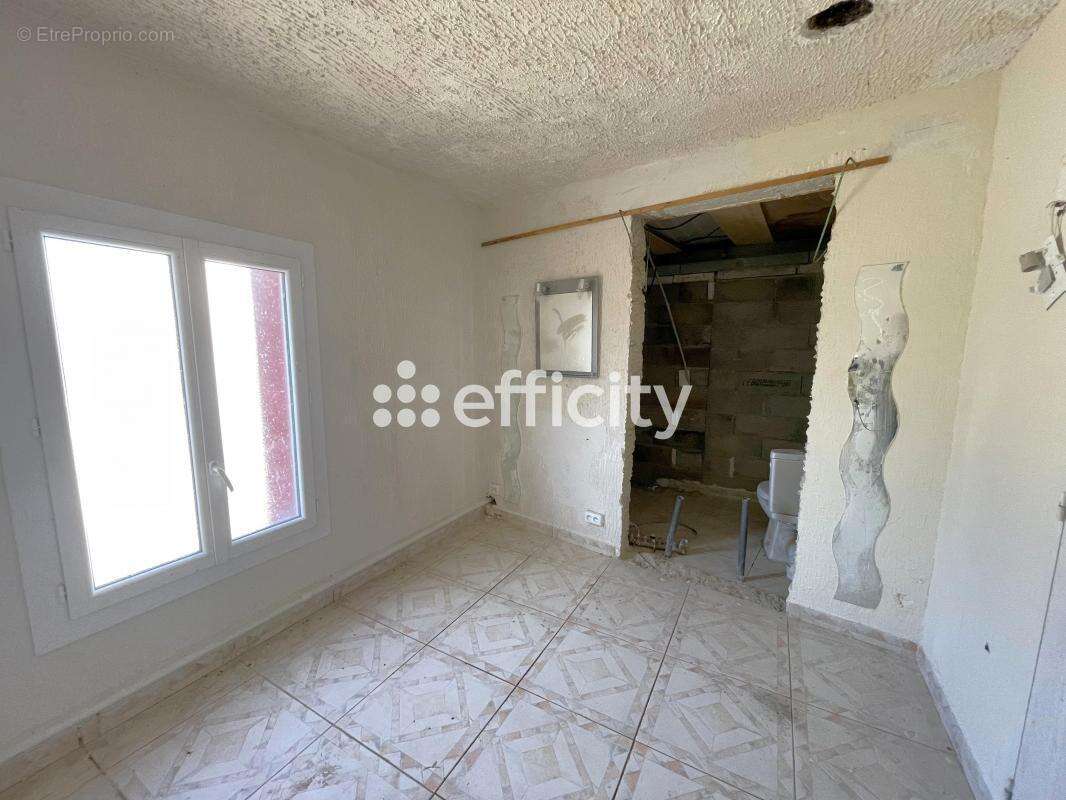 Maison à MOULIN-NEUF