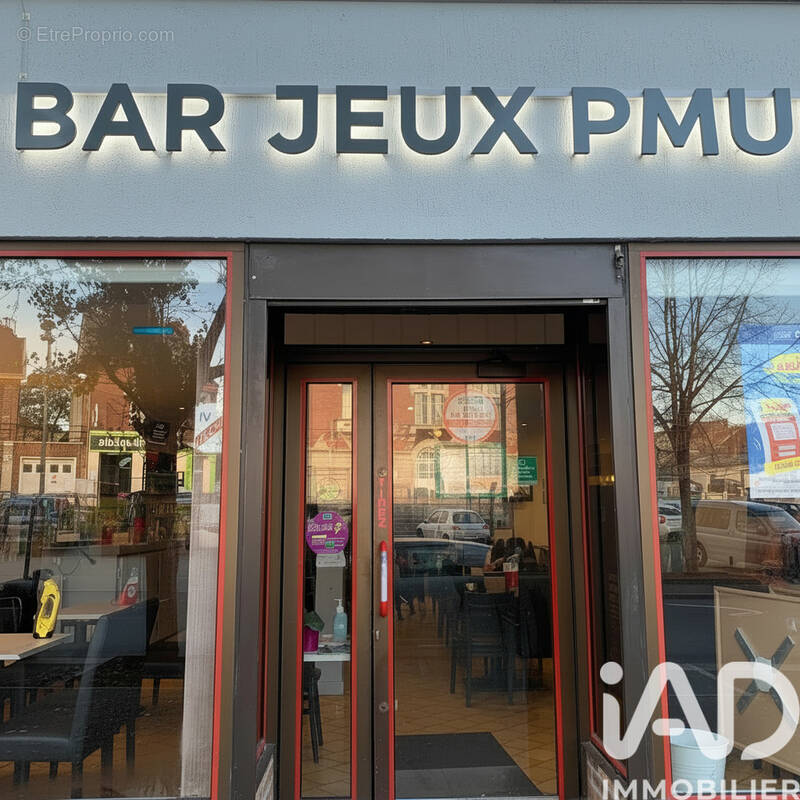 Photo 1 - Commerce à DOMART-SUR-LA-LUCE