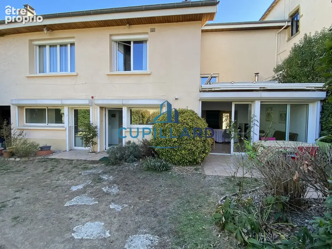 Maison à acheter pour grande famille à Pouilly-Sous-Charlieu - photo 4