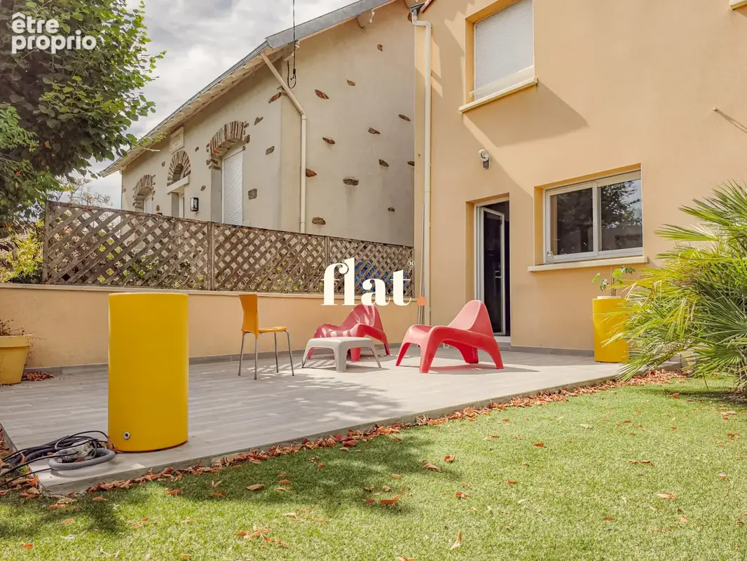 Rezé   Maison familiale récente de 100 m2, 3 chambres, jardin et carport - photo 9