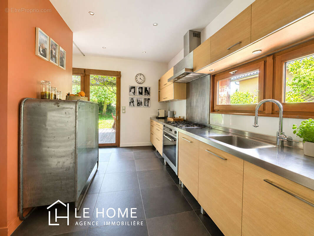 Maison à LYON-5E
