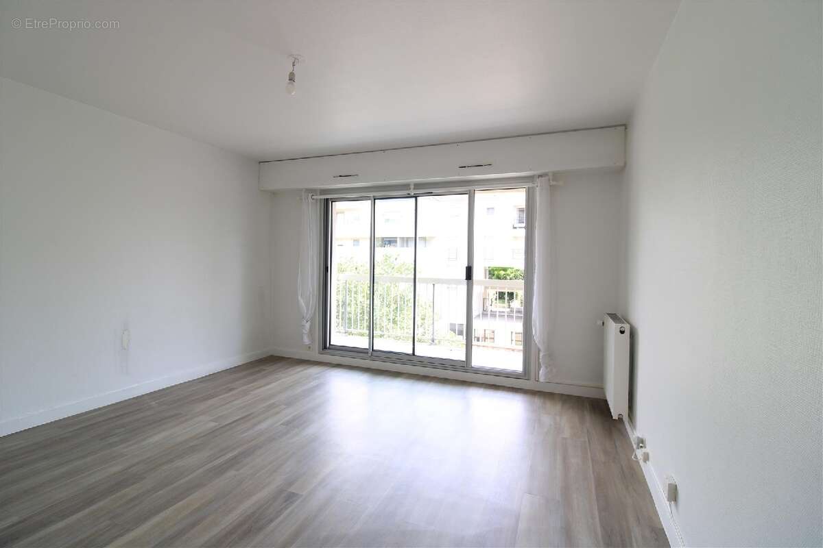 Appartement 28 m² à Boissy-Saint-Leger  - photo 4