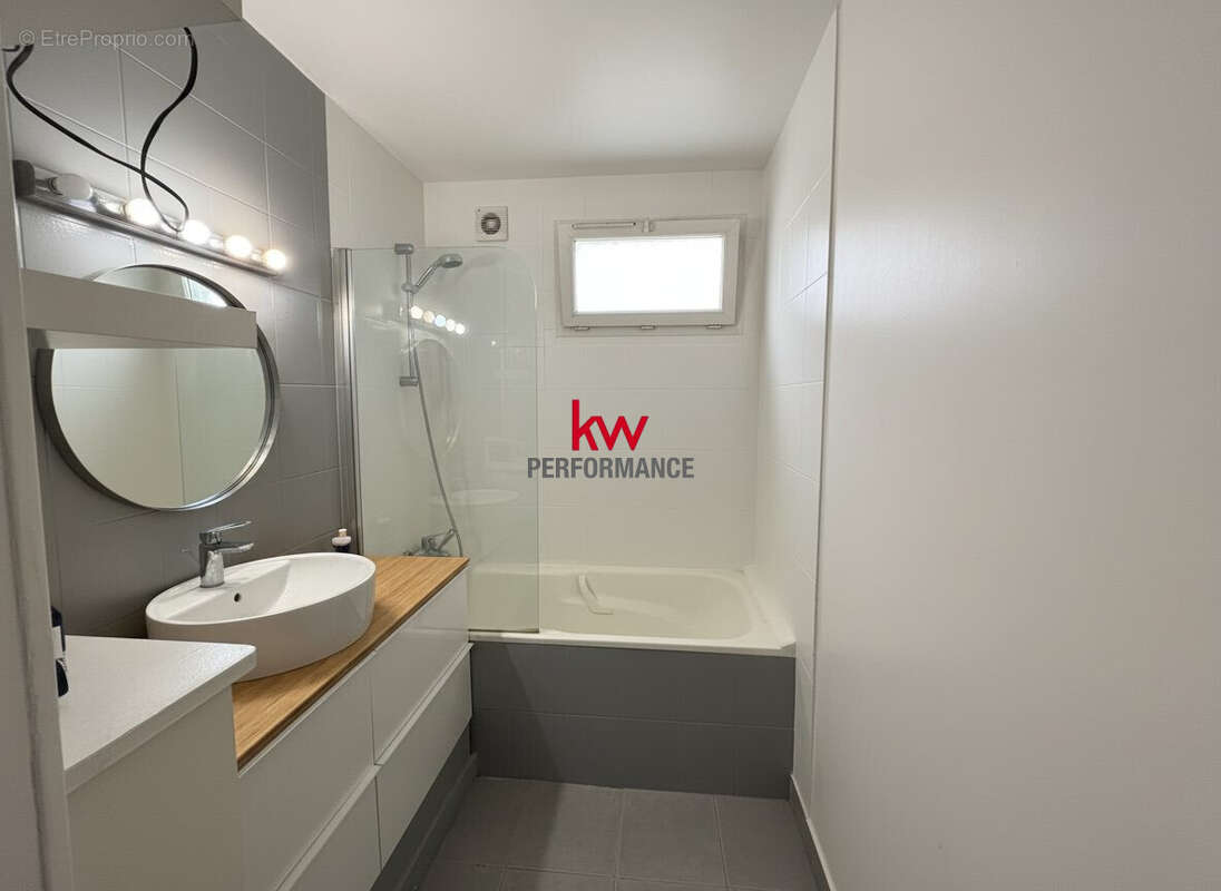 Appartement 71 m² à Eaubonne  - photo 4