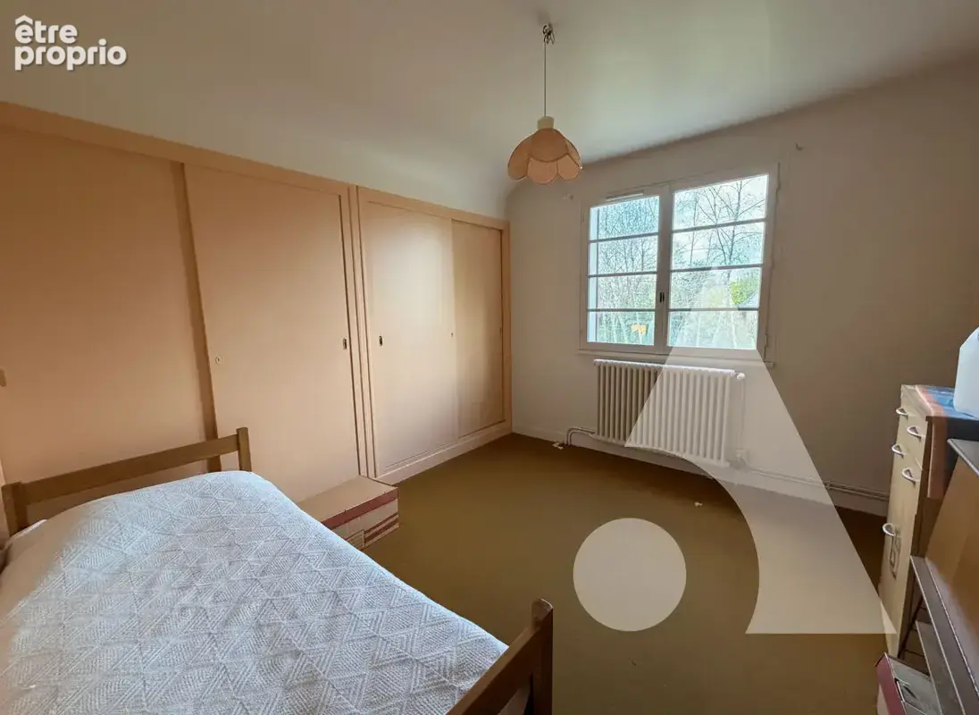 Maison Bouilly 8 pièce(s) 235 m2  5 chambres 5730m2 terrain - photo 13