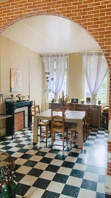 Photo 2 - Maison à BOHAIN-EN-VERMANDOIS