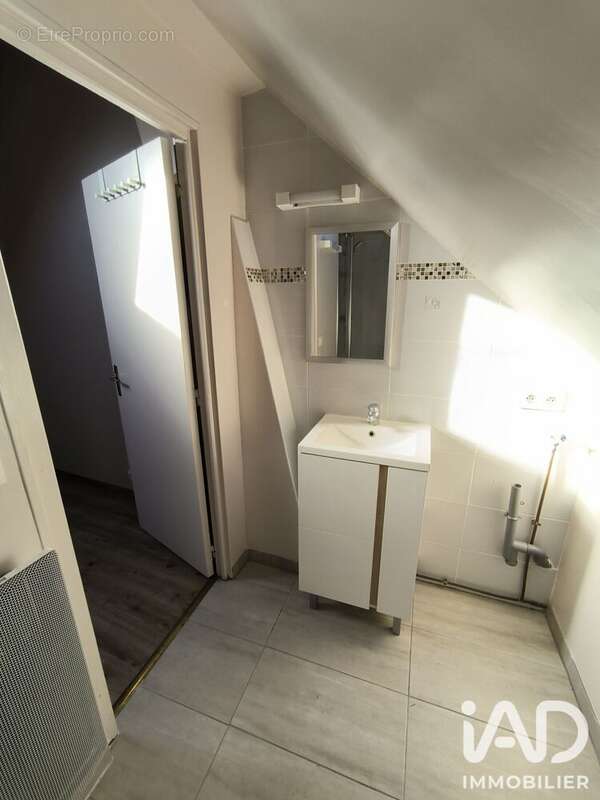 Appartement 28 m² à Senlis  - photo 8